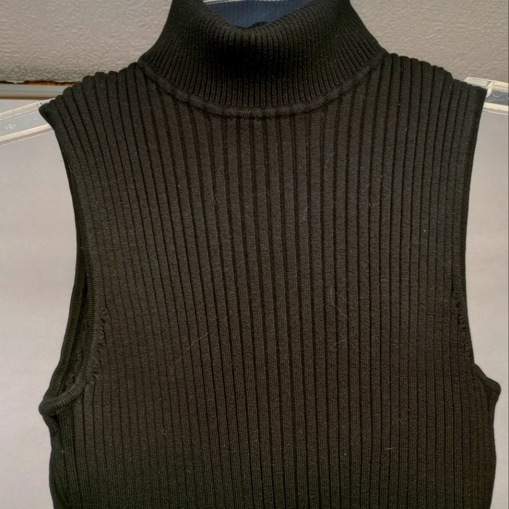 Emanuel Ungaro's Sleeveless Black Turtleneck Size L